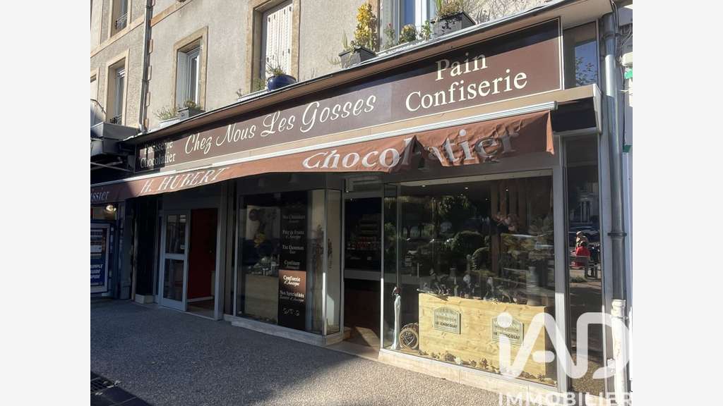 Vente boulangerie patisserie à La Bourboule