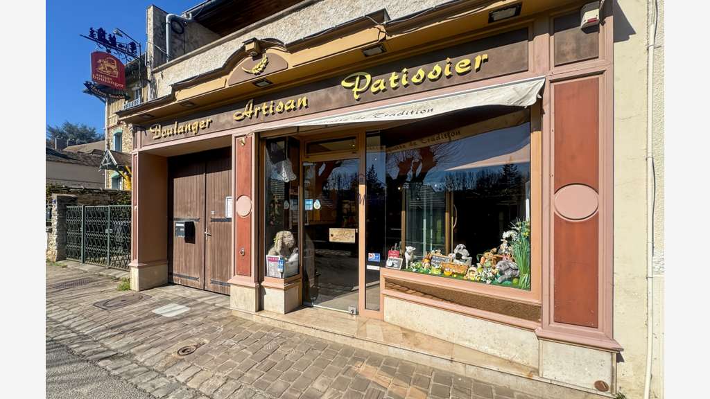 Vente boulangerie-pâtisserie au centre de Lardy
