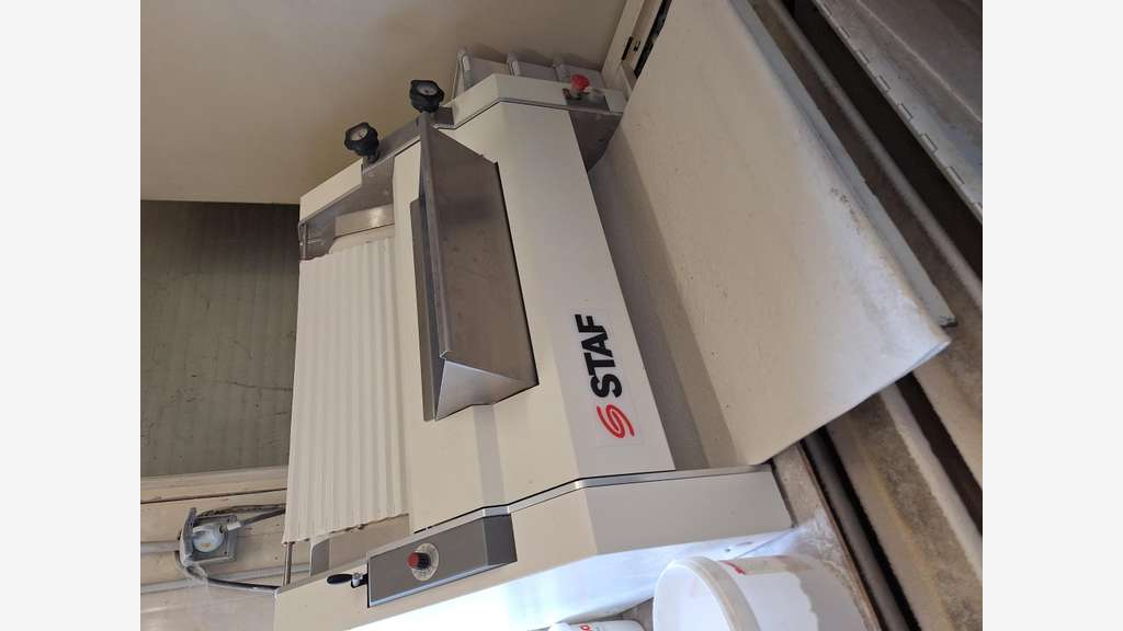 Vente FDC traiteur en Bourg authentique de Sologne