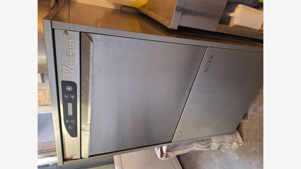 Vente FDC traiteur en Bourg authentique de Sologne