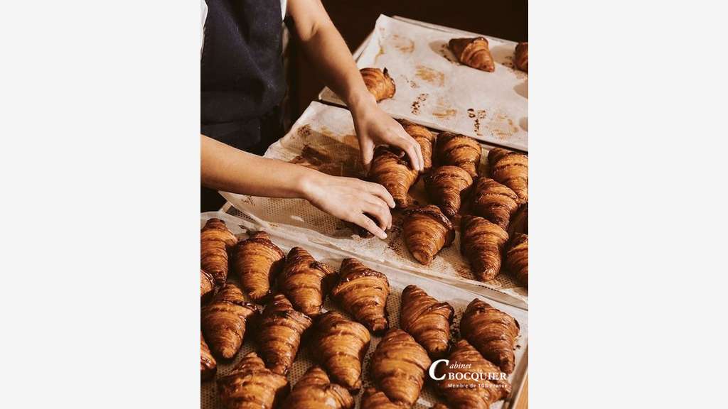 AV boulangerie centre bourg proche école Nord 44