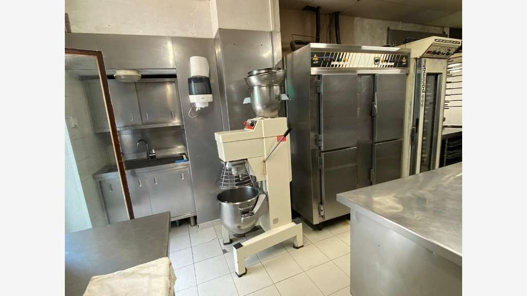 Vente boutique récente pains snacking dept Loiret
