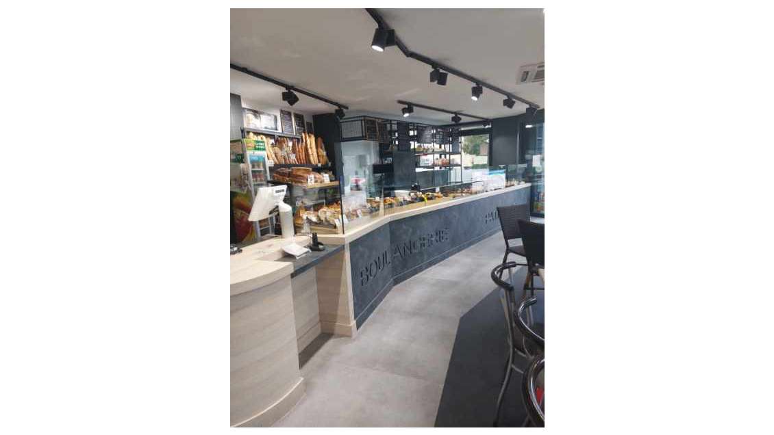 Cède belle boulangerie snack proche université 56