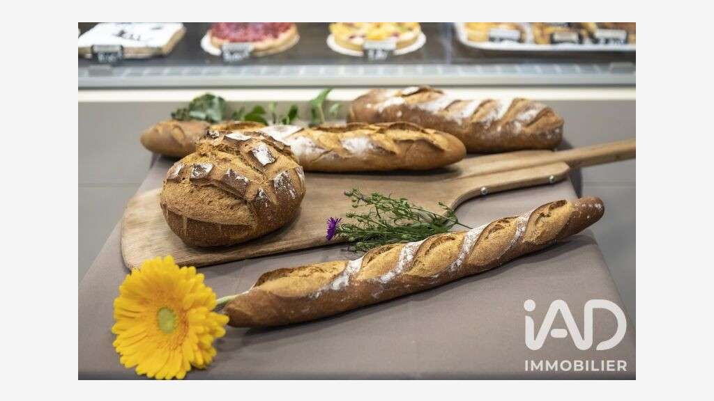 Vente boulangerie patisserie au centre de Nay