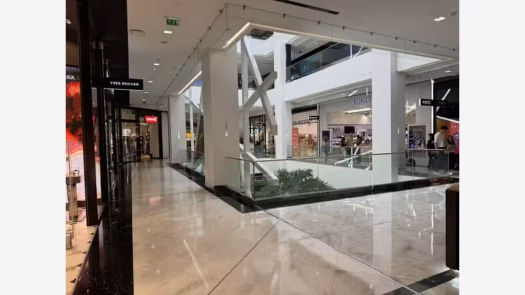 Vente emplacement malin en coeur de ville à Nice
