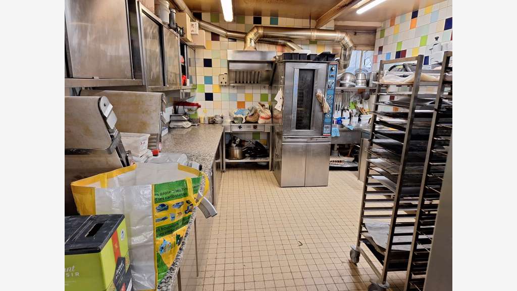 Vente boulangerie snacking en centre ville Nièvre