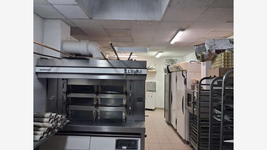 AV boulangerie pâtisserie village du Gard 🍞✨ 