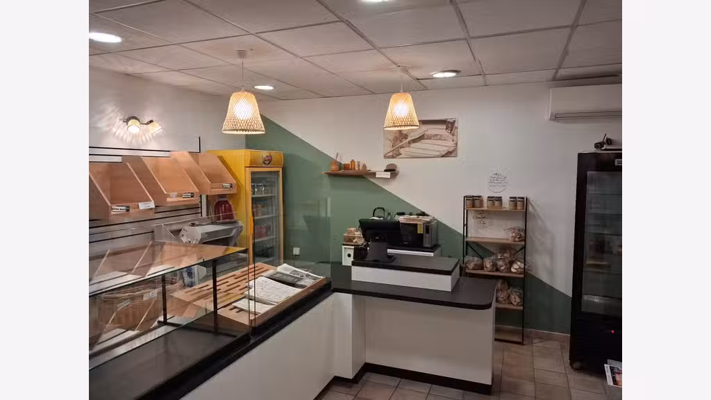 AV boulangerie pâtisserie village du Gard 🍞✨ 