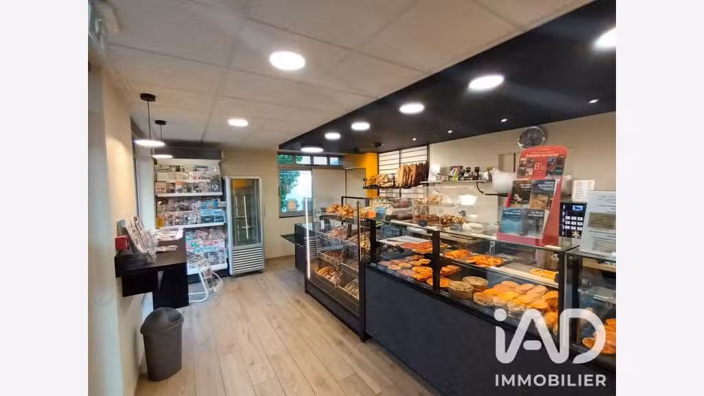 Vente belle boulangerie pâtisserie à Olby