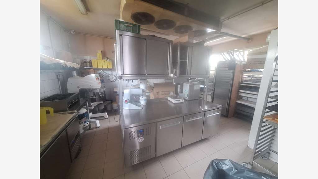 Vente boulangerie pâtisserie dans le bab dept 64