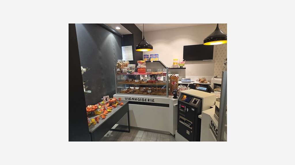AV seule boutique dans village proche Lyon 69 !