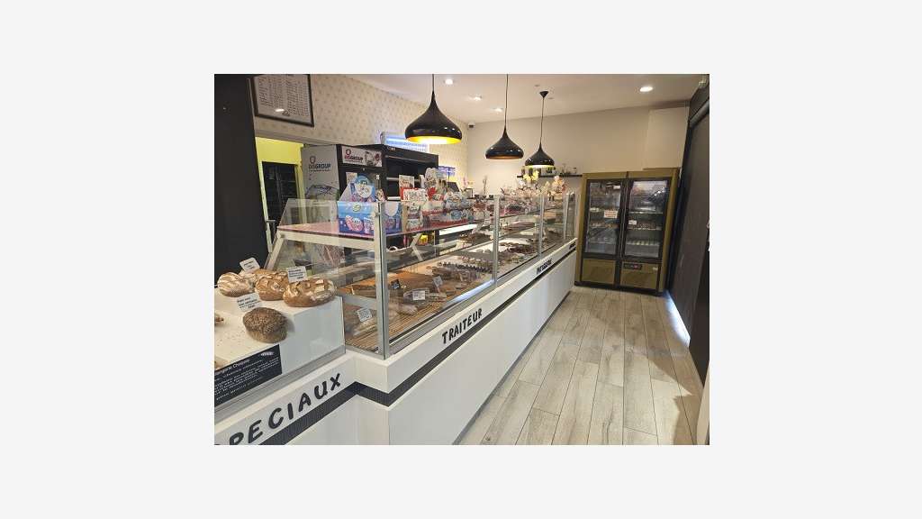 AV seule boutique dans village proche Lyon 69 !