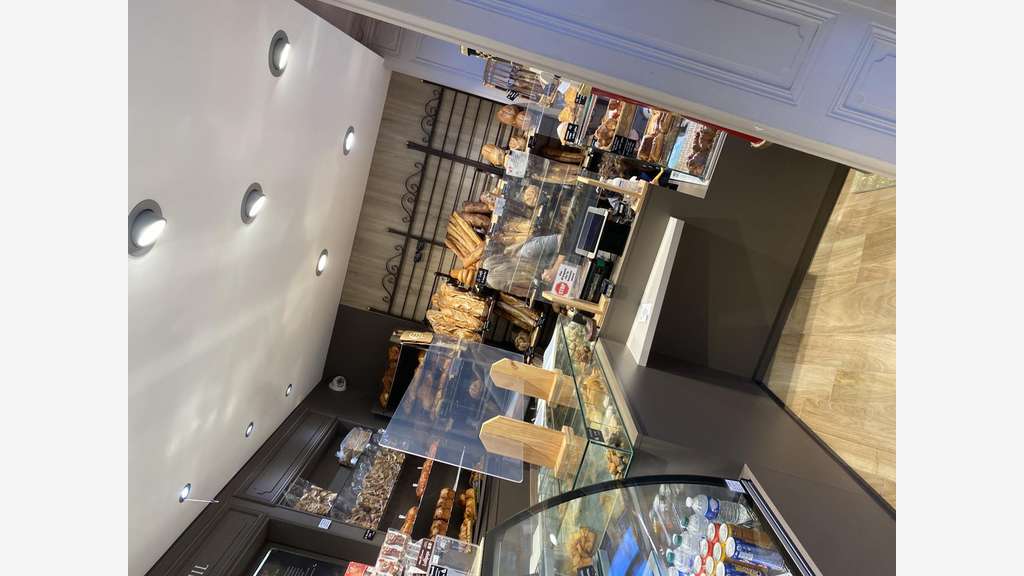 Cède boulangerie 160m² emploi N°1 nord-est Lyon
