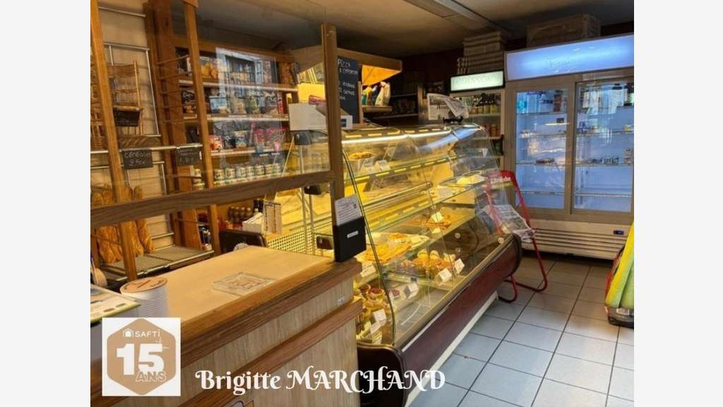 AV boulangerie pâtisserie épicerie à Saint Martial