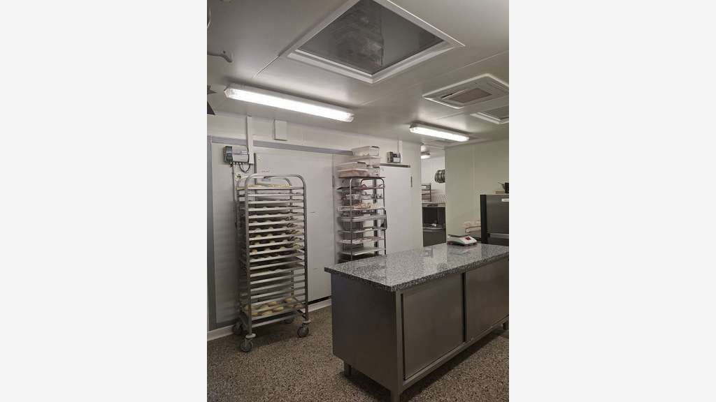 AV boulangerie clé en main dans ville dynamique 71