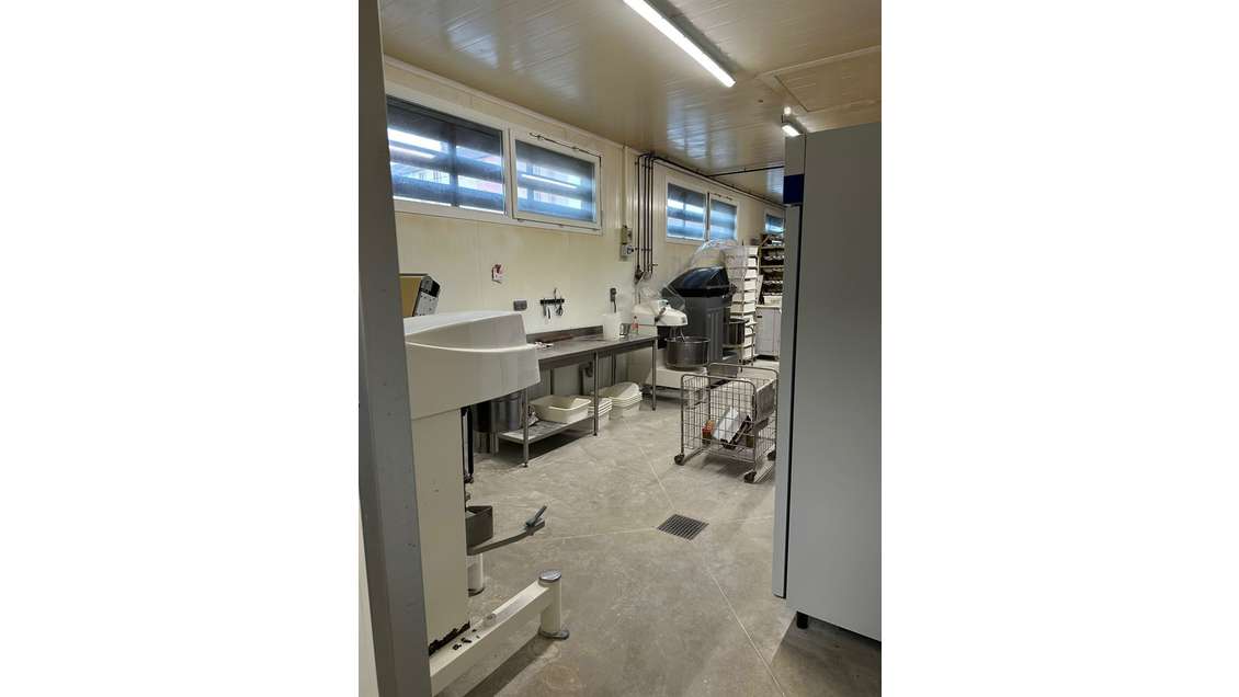 Cession fonds boulangerie pâtisserie d'angle 71