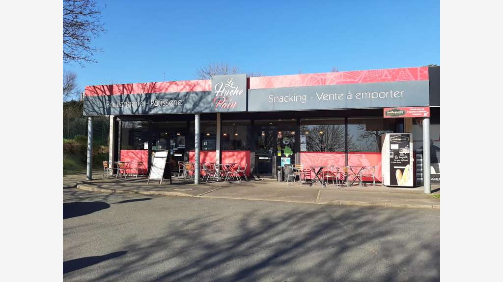 Vente belle boulangerie snacking au Mans Nord