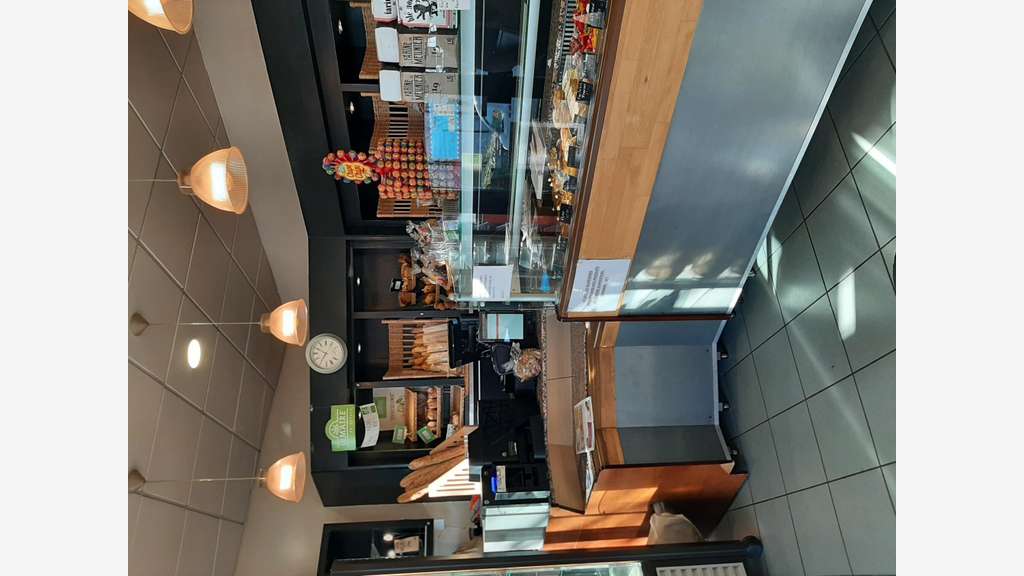 Vente belle boulangerie snacking au Mans Nord