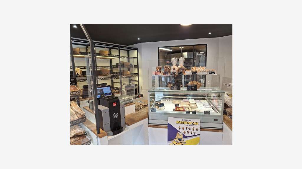 AV jolie boulangerie proche lac Aix les Bains 73