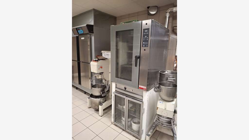 AV jolie boulangerie proche lac Aix les Bains 73