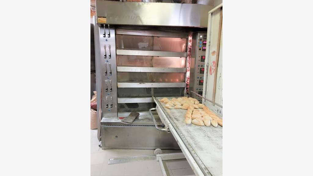 A vendre belle boulangerie en centre ville du 77