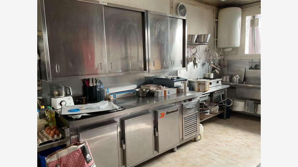 Av boulangerie Tarn idéale pour un couple,