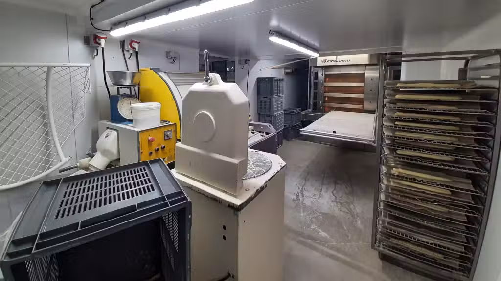 Vente boulangerie pâtisserie en pays frontalier 25