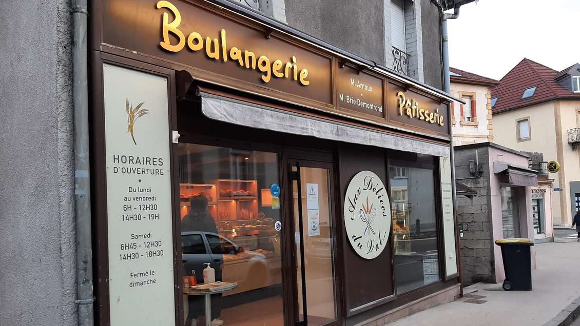 Vente boulangerie pâtisserie en pays frontalier 25