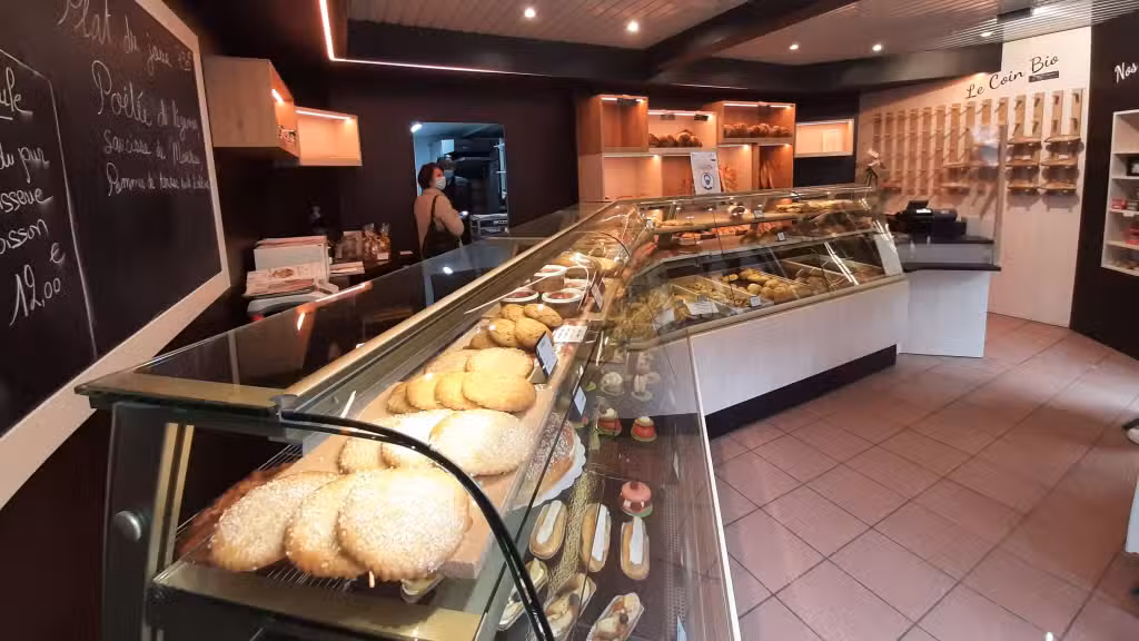 Vente boulangerie pâtisserie en pays frontalier 25