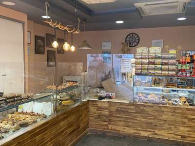 AV boulangerie de quartier avec commerces 94 Est