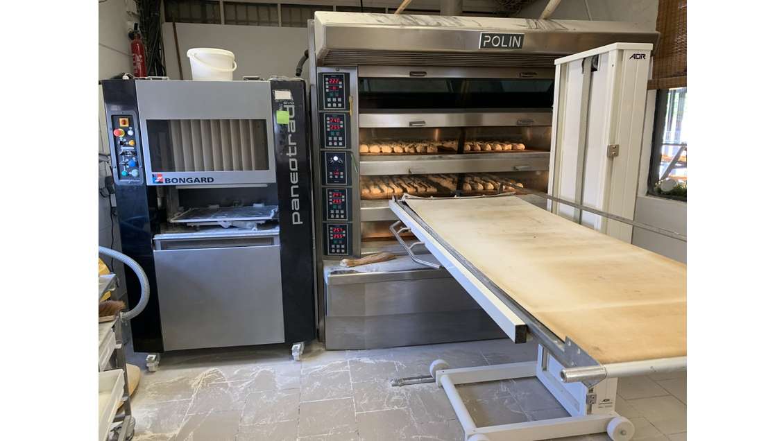 Vente boulangerie, littoral Var, passage, parking