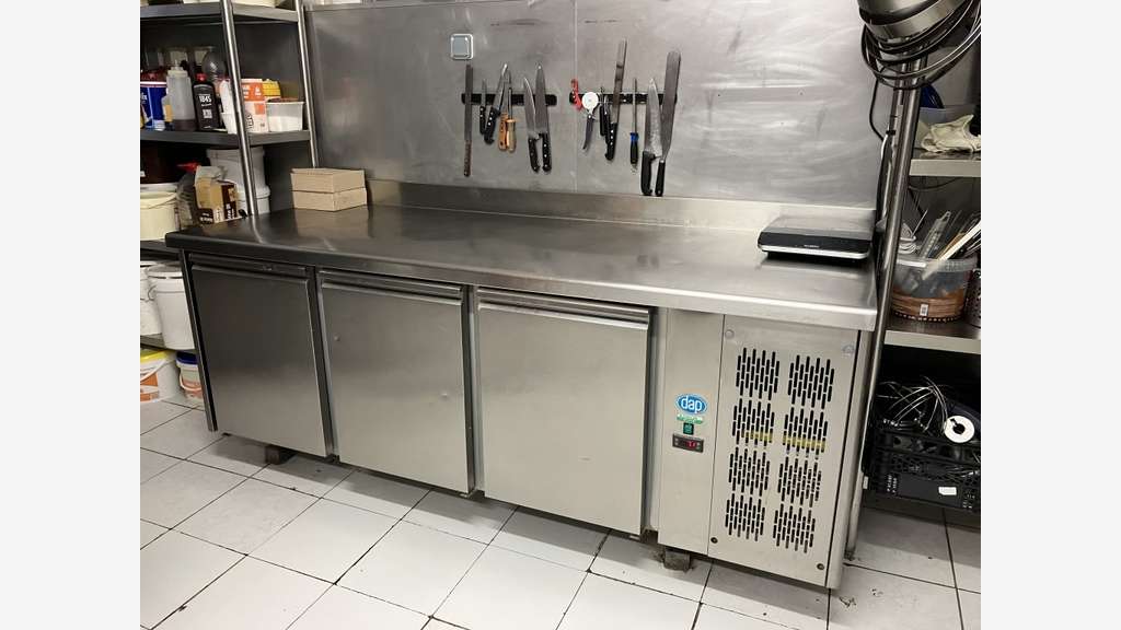 Boulangerie à vendre, Centre-ville dynamique, Var
