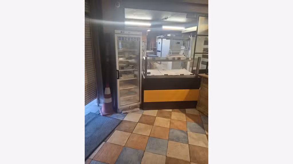 Boulangerie à vendre en charmante petite ville 84