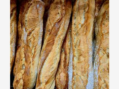 AV boulangerie pâtisserie centre village Vaucluse