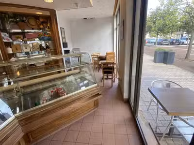 A vendre boulangerie sur une place dans le 78