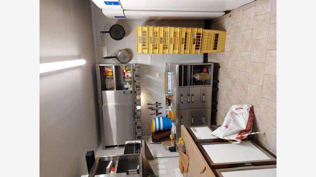 AV boulangerie excellent état village dynamique 24