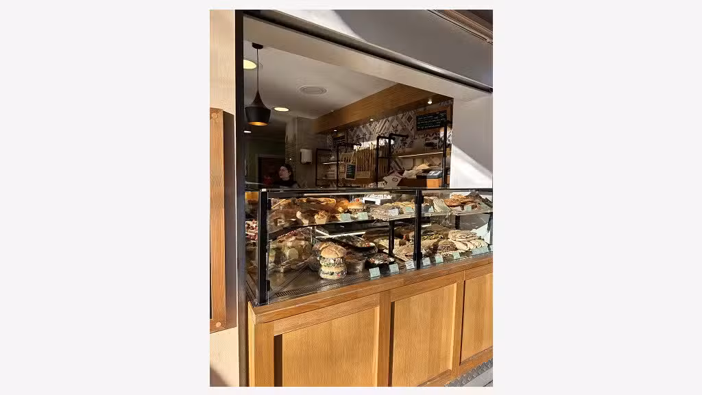 Vente boutique froide au cœur d'Antibes 06