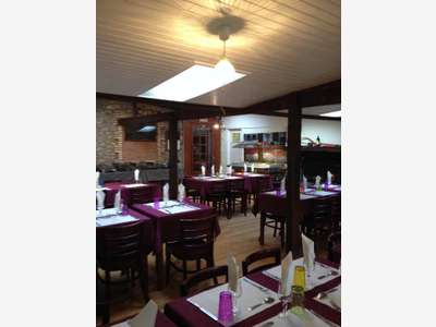 Vente brasserie campagnarde centre d'un bourg 50