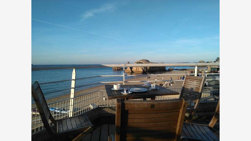 Vente brasserie crêperie vue mer en Bretagne 22