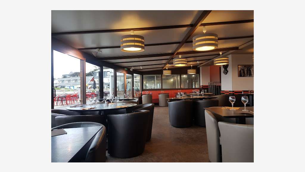 Vente brasserie crêperie vue mer en Bretagne 22