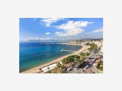 A vendre restaurant Lic IV à Cannes bord de mer 