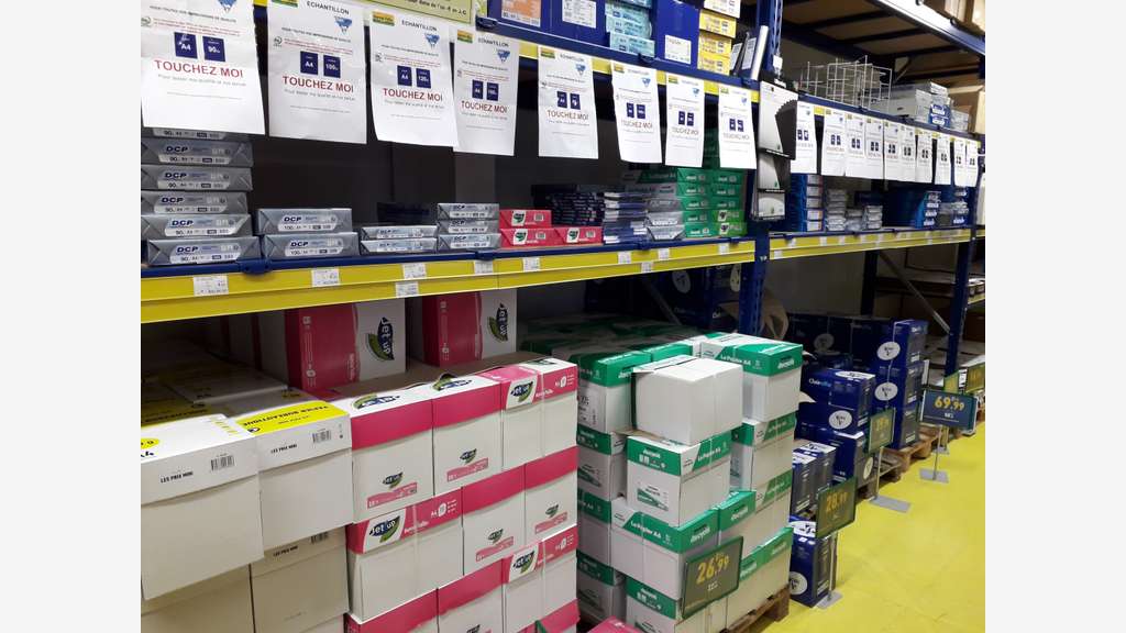 Cession magasin Bureau Vallée Cherbourg