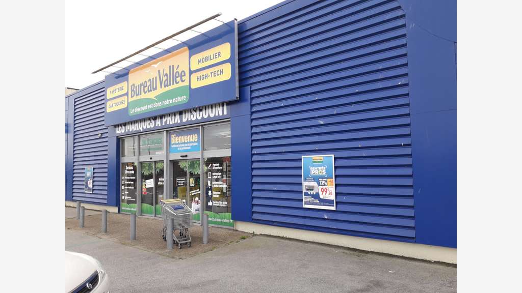 Cession magasin Bureau Vallée Cherbourg
