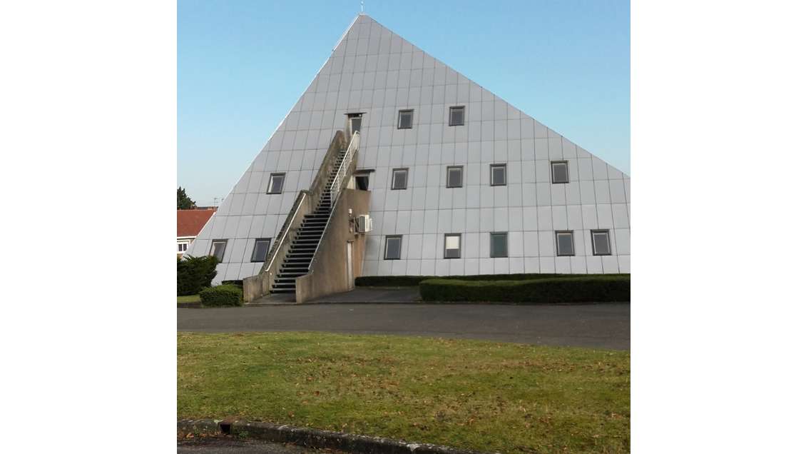 Vend bureaux de 1406m² proche d'Amiens