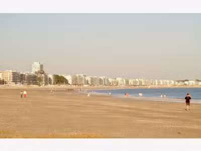Vente café hôtel bureau sur la mer à La Baule