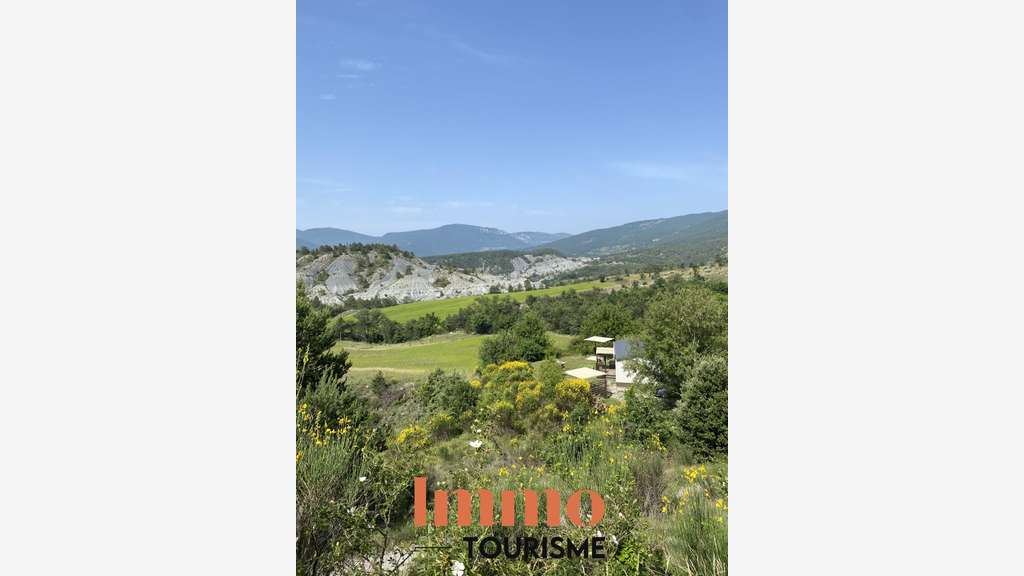Vente camping **** cœur des baronnies provençales