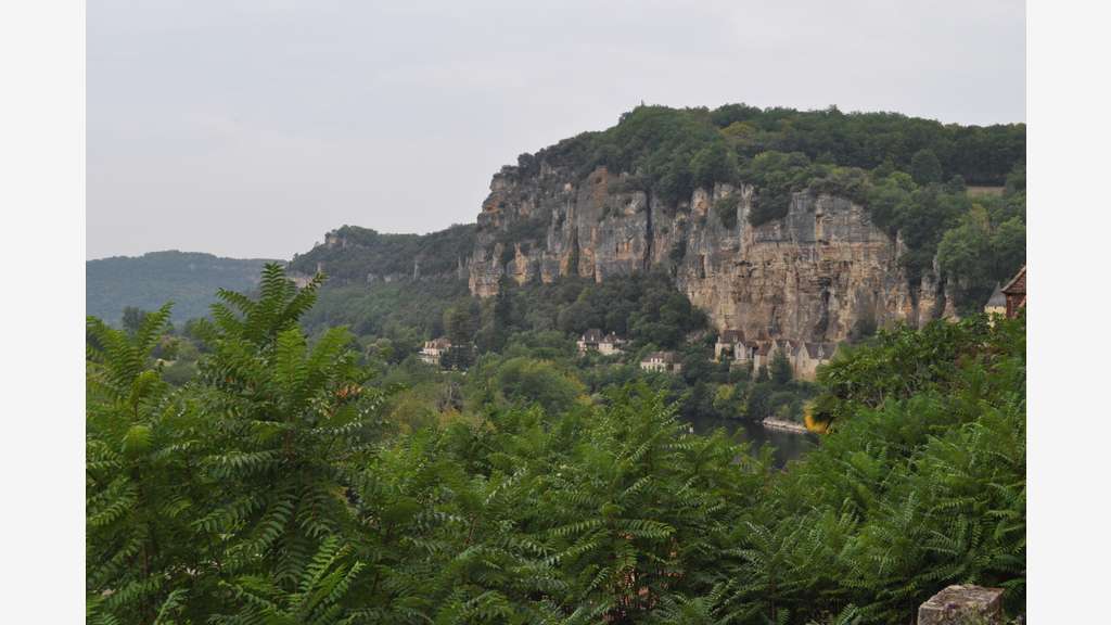 Camping *** à vendre dans le Périgord