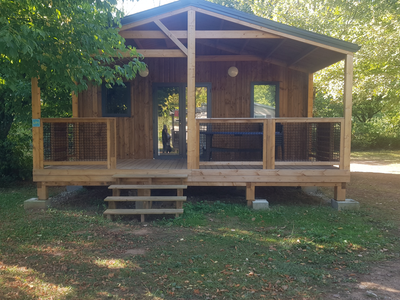Vente camping en bord de rivière en Dordogne