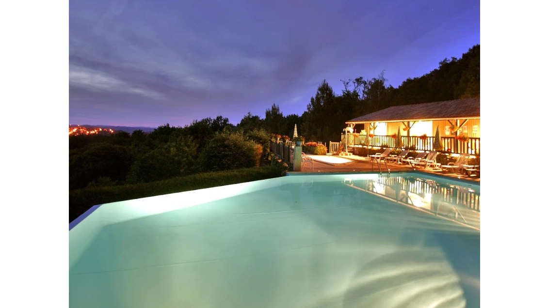Vente village de gites en Périgord noir