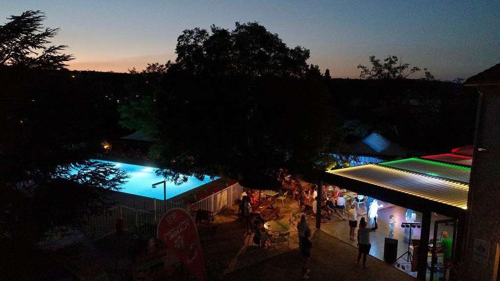 Vente camping familial **** en Sud Ardèche
